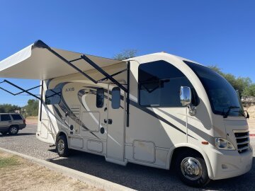 2017 Thor Axis 24.1