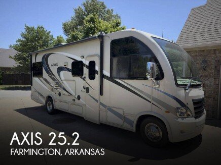 Photo 1 for 2017 Thor Axis 25.2