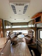 Thumbnail Photo 4 for 2017 Thor Challenger 37YT