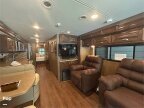 Thumbnail Photo 2 for 2017 Thor Challenger 37YT