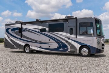 2017 Thor Challenger 37YT