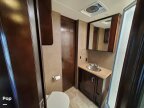 Thumbnail Photo 5 for 2017 Thor Challenger 37KT