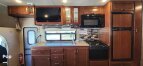 Thumbnail Photo 6 for 2017 Thor Four Winds 31L