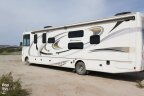 Thumbnail Photo 6 for 2017 Thor Hurricane 34J