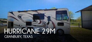 2017 Thor Hurricane 29M