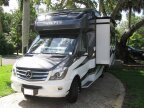 Thumbnail Photo 4 for 2017 Tiffin Wayfarer 24QW
