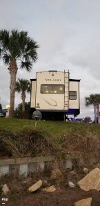 Thumbnail Photo 4 for 2017 Vanleigh Vilano 365RL
