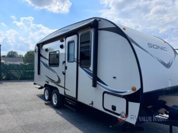 2017 Venture Sonic SN190VRB