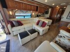 Thumbnail Photo 4 for 2017 Winnebago Adventurer