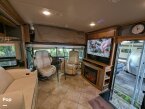 Thumbnail Photo 6 for 2017 Winnebago Forza 34T