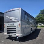 Thumbnail Photo 6 for 2017 Winnebago Forza 34T