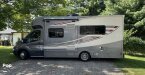 Thumbnail Photo 3 for 2017 Winnebago Fuse