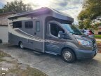 Thumbnail Photo 3 for 2017 Winnebago Fuse