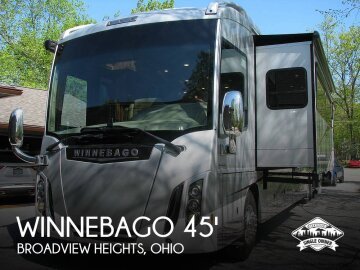 2017 Winnebago Grand Tour