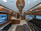 Thumbnail Photo 3 for 2017 Winnebago Grand Tour