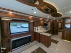 Thumbnail Photo 5 for 2017 Winnebago Grand Tour