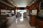 Thumbnail Photo 3 for 2017 Winnebago Journey