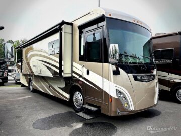 2017 Winnebago Journey 36M