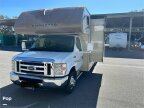 Thumbnail Photo 4 for 2017 Winnebago Minnie Winnie 27Q