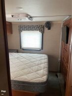 Thumbnail Photo 2 for 2017 Winnebago Minnie Winnie