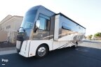 Thumbnail Photo 1 for 2017 Winnebago Suncruiser 35P