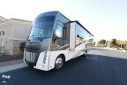 Thumbnail Photo 6 for 2017 Winnebago Suncruiser 35P