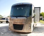 Thumbnail Photo 3 for 2017 Winnebago Sunova