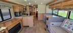 Thumbnail Photo 4 for 2017 Winnebago Sunova