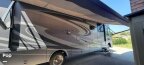 Thumbnail Photo 3 for 2017 Winnebago Sunova
