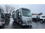 Thumbnail Photo 3 for 2017 Winnebago Sunstar