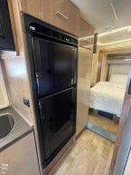 Thumbnail Photo 5 for 2017 Winnebago View 24G