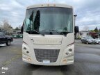 Thumbnail Photo 2 for 2017 Winnebago Vista
