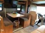 Thumbnail Photo 4 for 2017 Winnebago Vista 31BE