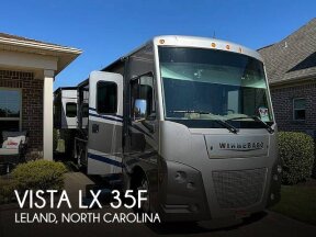 2017 Winnebago Vista