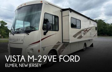 2017 Winnebago Vista