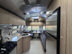 Thumbnail Photo 2 for 2018 Airstream Flying Cloud