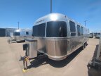 Thumbnail Photo 3 for 2018 Airstream International Signature