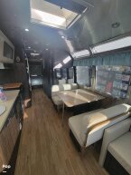 Thumbnail Photo 4 for 2018 Airstream Other Airstream Models
