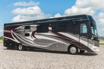 2018 American Coach Revolution