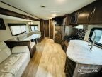 Thumbnail Photo 3 for 2018 Coachmen Apex