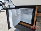 Thumbnail Photo 4 for 2018 Coachmen Catalina 261BHS
