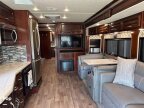 Thumbnail Photo 4 for 2018 Fleetwood Bounder 36H