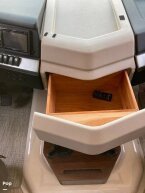 Thumbnail Photo 4 for 2018 Fleetwood Bounder 36H