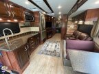 Thumbnail Photo 4 for 2018 Fleetwood Bounder