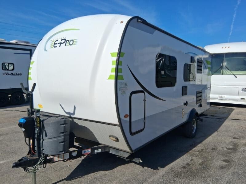 2018 Forest River Flagstaff 19FD