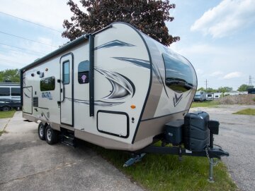 2018 Forest River Flagstaff 25BDS