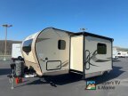 Thumbnail Photo 4 for 2018 Forest River Rockwood 2507S