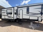 Thumbnail Photo 6 for 2018 Forest River Sabre