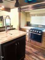 Thumbnail Photo 6 for 2018 Forest River Sierra 38FKOK
