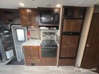 Thumbnail Photo 5 for 2018 Forest River Sunseeker 2400S
